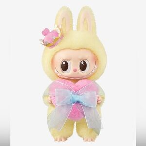 The Monsters let’s Checkmate series vinyl plush